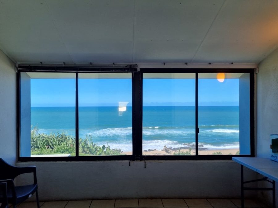 1 Bedroom Property for Sale in Winklespruit KwaZulu-Natal