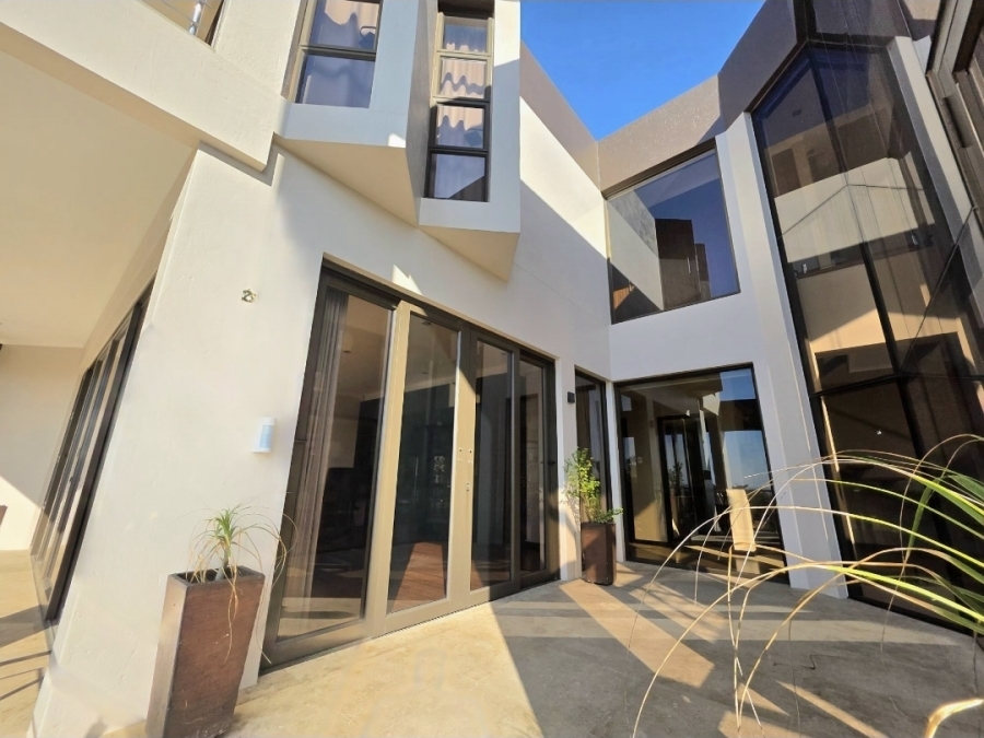 4 Bedroom Property for Sale in Amanzimtoti KwaZulu-Natal