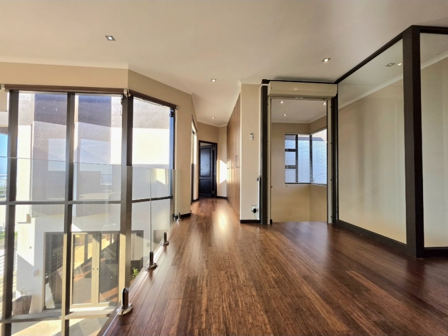 4 Bedroom Property for Sale in Amanzimtoti KwaZulu-Natal