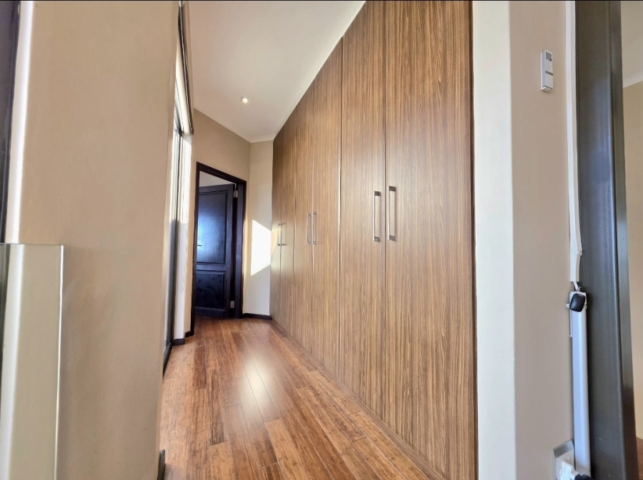 4 Bedroom Property for Sale in Amanzimtoti KwaZulu-Natal