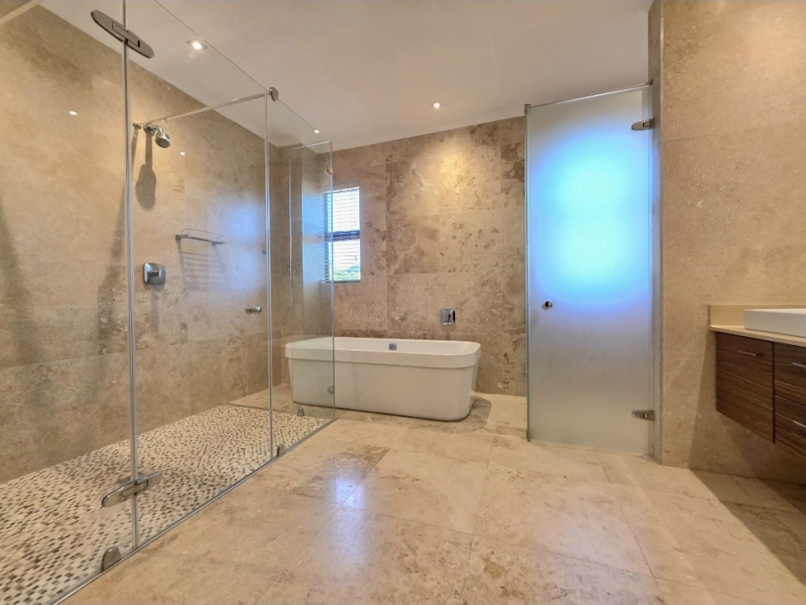 4 Bedroom Property for Sale in Amanzimtoti KwaZulu-Natal