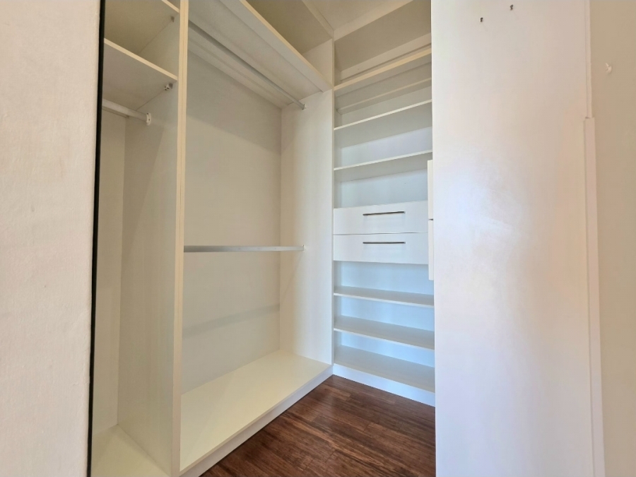 4 Bedroom Property for Sale in Amanzimtoti KwaZulu-Natal