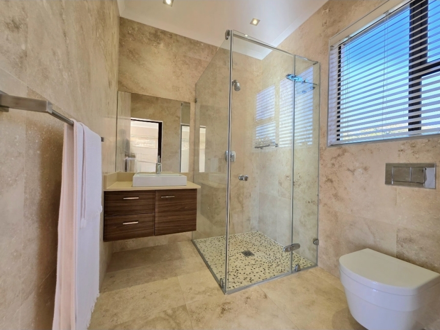 4 Bedroom Property for Sale in Amanzimtoti KwaZulu-Natal