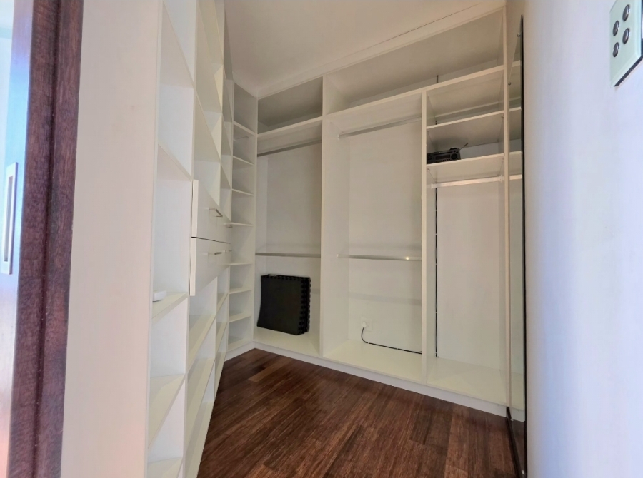 4 Bedroom Property for Sale in Amanzimtoti KwaZulu-Natal