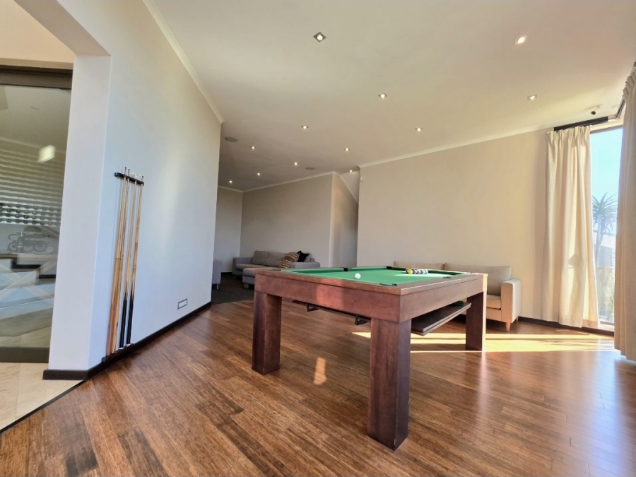 4 Bedroom Property for Sale in Amanzimtoti KwaZulu-Natal