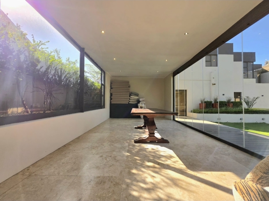 4 Bedroom Property for Sale in Amanzimtoti KwaZulu-Natal