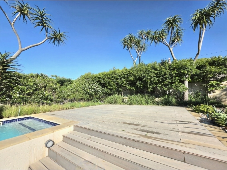 4 Bedroom Property for Sale in Amanzimtoti KwaZulu-Natal