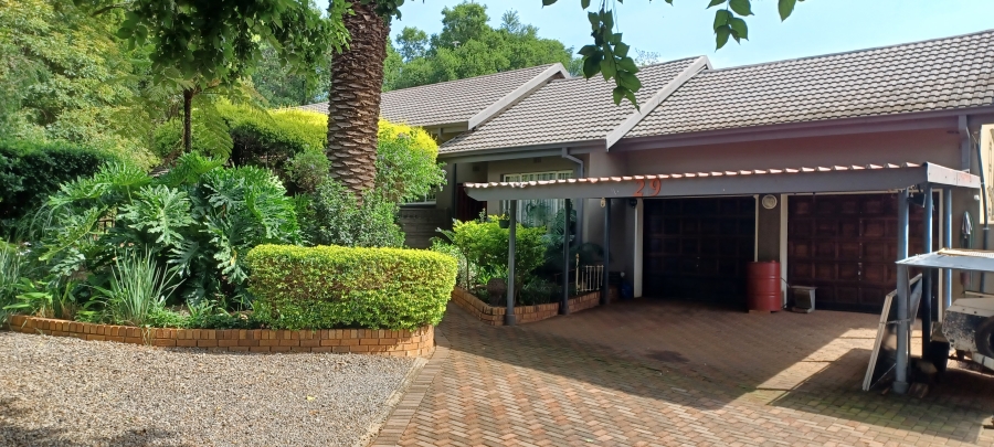 4 Bedroom Property for Sale in Huttenheights KwaZulu-Natal