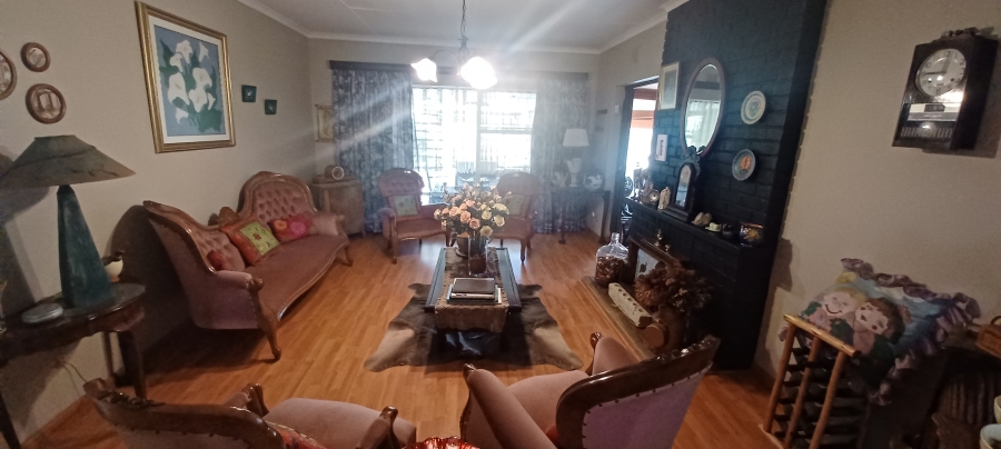 4 Bedroom Property for Sale in Huttenheights KwaZulu-Natal