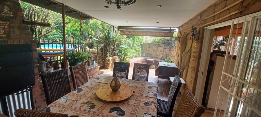 4 Bedroom Property for Sale in Huttenheights KwaZulu-Natal