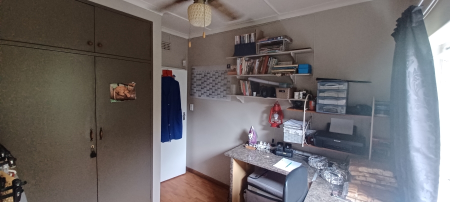 4 Bedroom Property for Sale in Huttenheights KwaZulu-Natal