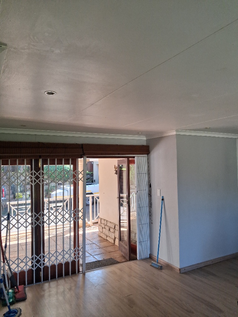 3 Bedroom Property for Sale in Waterfall KwaZulu-Natal