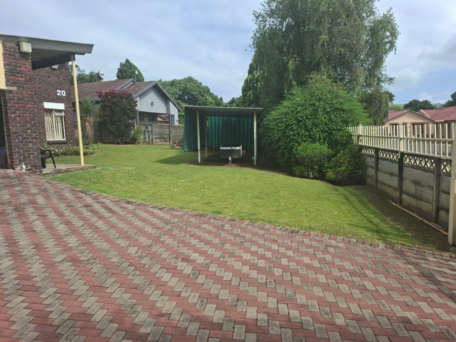 To Let 3 Bedroom Property for Rent in Pioneer Park KwaZulu-Natal