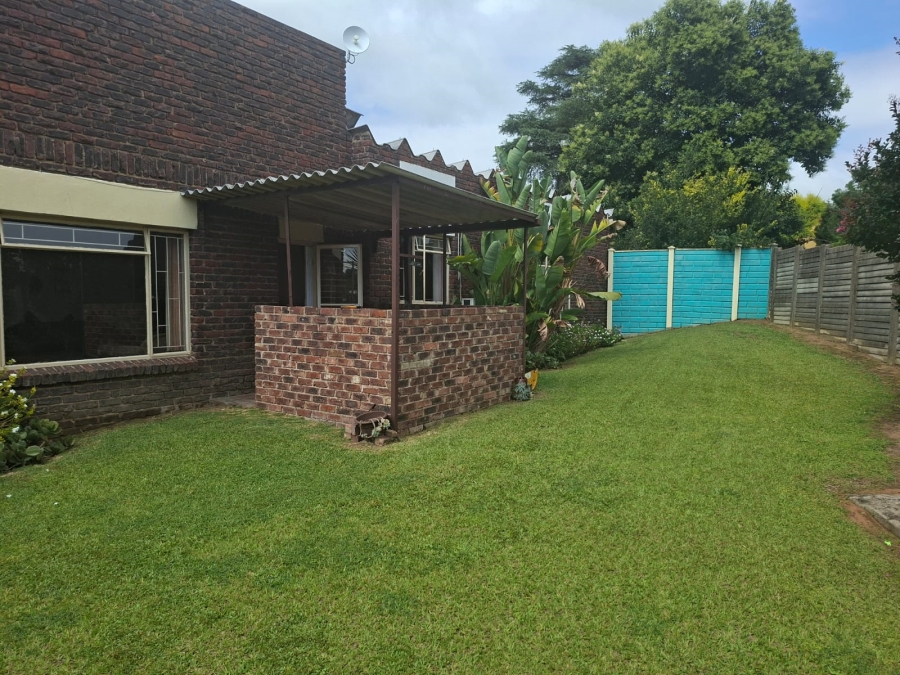 To Let 3 Bedroom Property for Rent in Pioneer Park KwaZulu-Natal