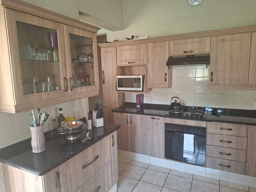 To Let 3 Bedroom Property for Rent in Pioneer Park KwaZulu-Natal