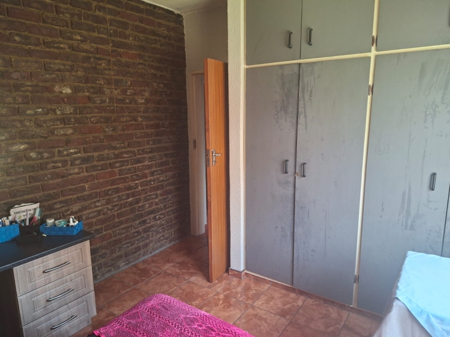 To Let 3 Bedroom Property for Rent in Pioneer Park KwaZulu-Natal