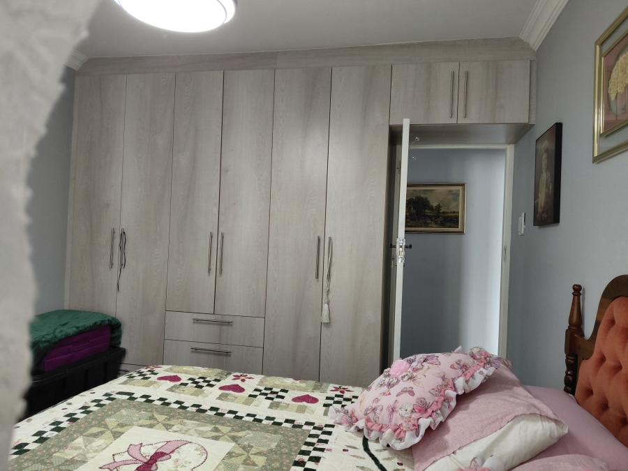 2 Bedroom Property for Sale in Pioneer Park KwaZulu-Natal