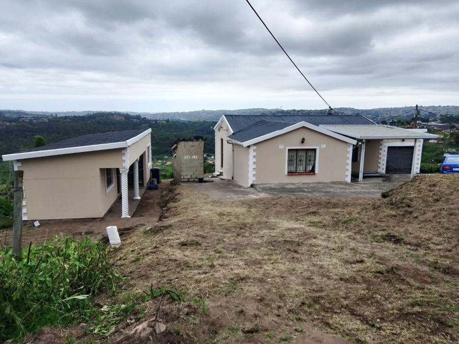 2 Bedroom Property for Sale in Tshelimnyama KwaZulu-Natal