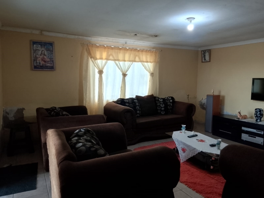 2 Bedroom Property for Sale in Tshelimnyama KwaZulu-Natal