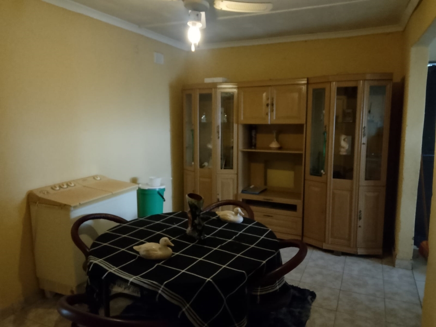 2 Bedroom Property for Sale in Tshelimnyama KwaZulu-Natal