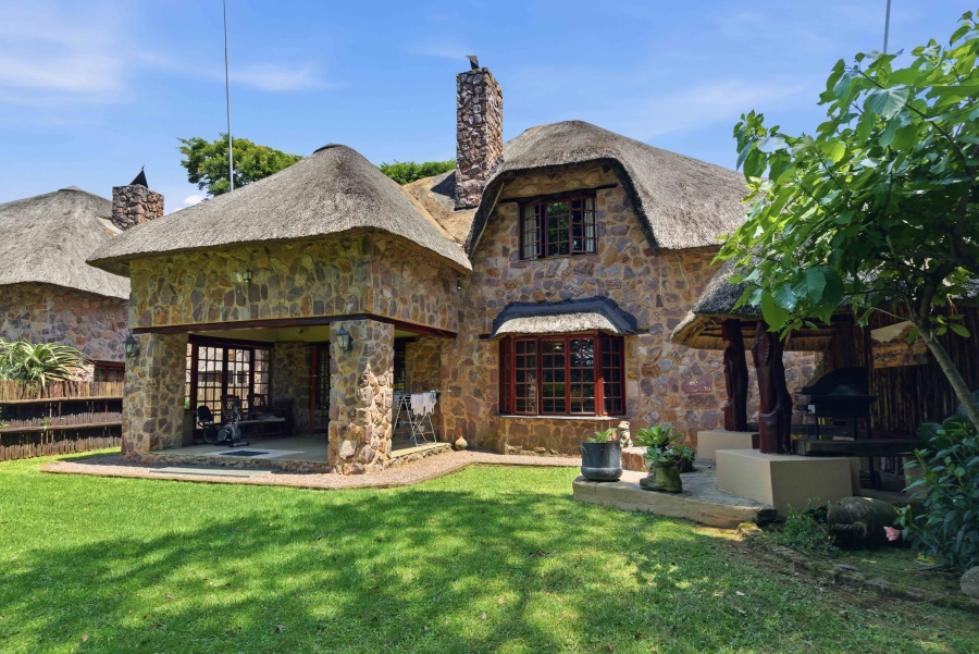 3 Bedroom Property for Sale in Hillcrest Central KwaZulu-Natal