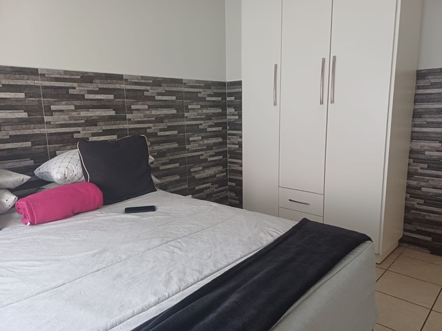 To Let 1 Bedroom Property for Rent in Chase Valley KwaZulu-Natal