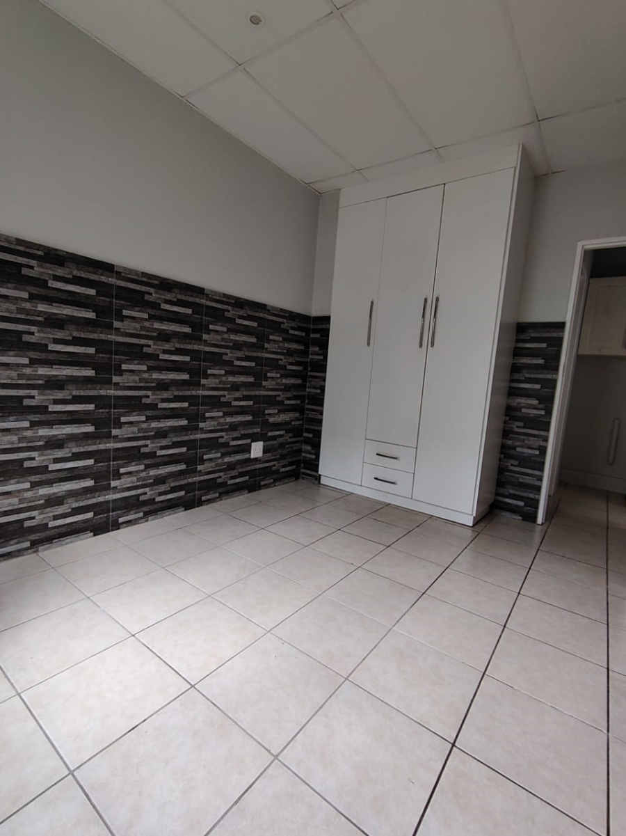 To Let 1 Bedroom Property for Rent in Chase Valley KwaZulu-Natal