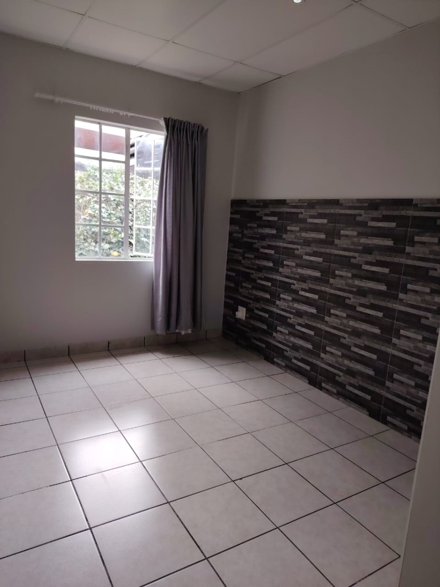 To Let 1 Bedroom Property for Rent in Chase Valley KwaZulu-Natal