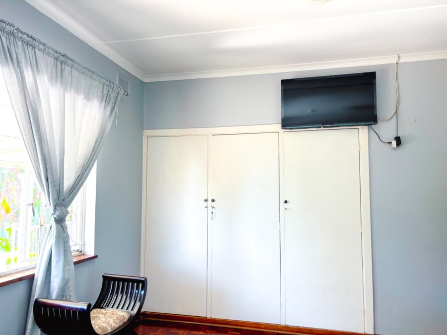 5 Bedroom Property for Sale in Scottsville KwaZulu-Natal