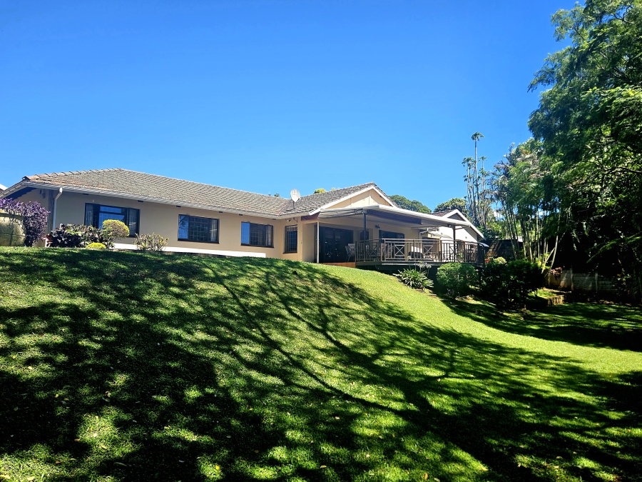 4 Bedroom Property for Sale in Cowies Hill KwaZulu-Natal