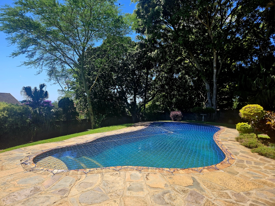 4 Bedroom Property for Sale in Cowies Hill KwaZulu-Natal