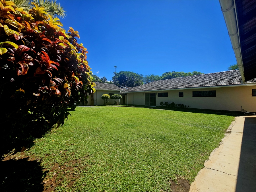 4 Bedroom Property for Sale in Cowies Hill KwaZulu-Natal