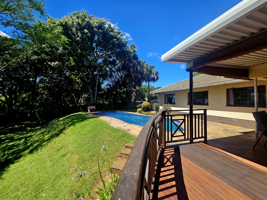 4 Bedroom Property for Sale in Cowies Hill KwaZulu-Natal