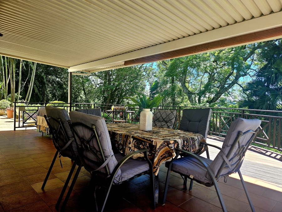 4 Bedroom Property for Sale in Cowies Hill KwaZulu-Natal