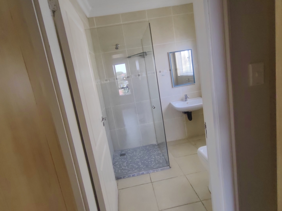 To Let 4 Bedroom Property for Rent in La Lucia Ridge KwaZulu-Natal