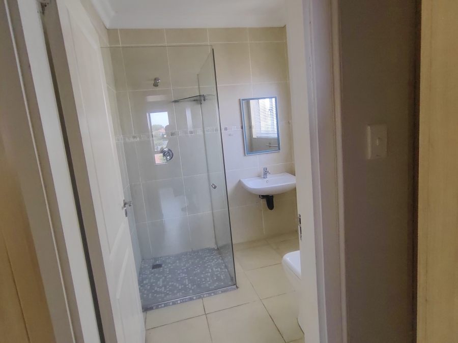 To Let 4 Bedroom Property for Rent in La Lucia Ridge KwaZulu-Natal