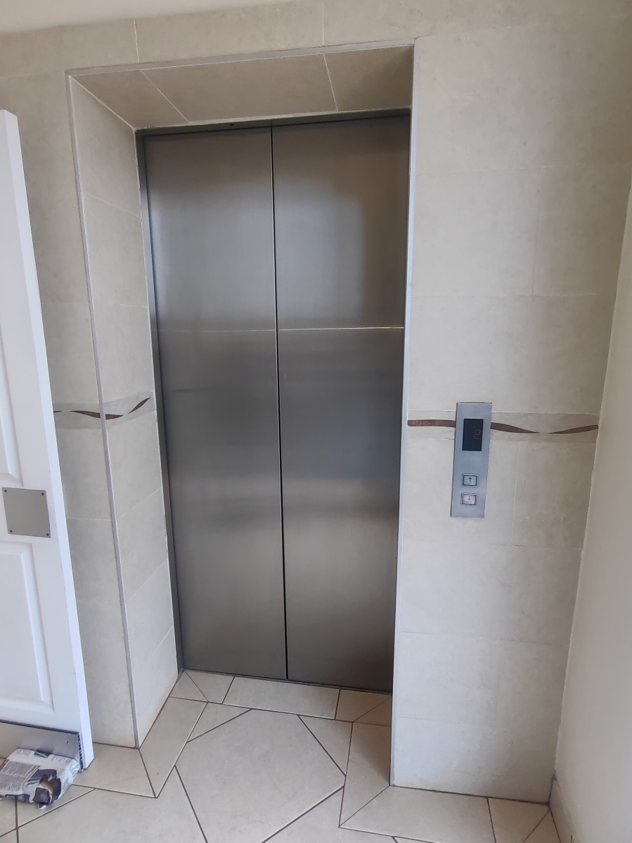 To Let 4 Bedroom Property for Rent in La Lucia Ridge KwaZulu-Natal