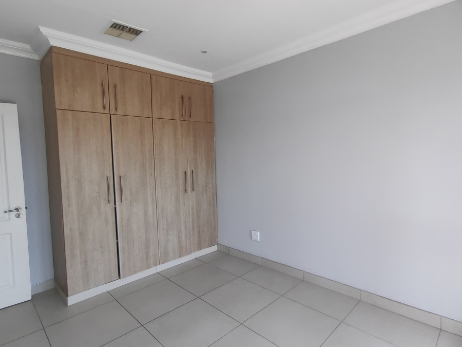 To Let 4 Bedroom Property for Rent in La Lucia Ridge KwaZulu-Natal