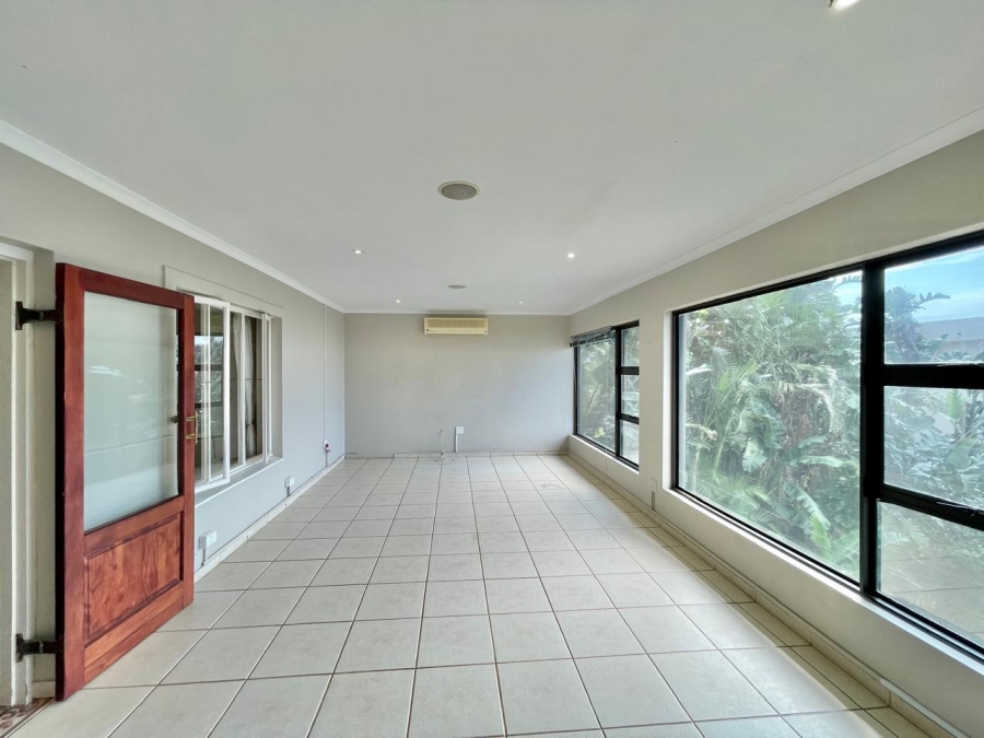 2 Bedroom Property for Sale in Ballito Central KwaZulu-Natal