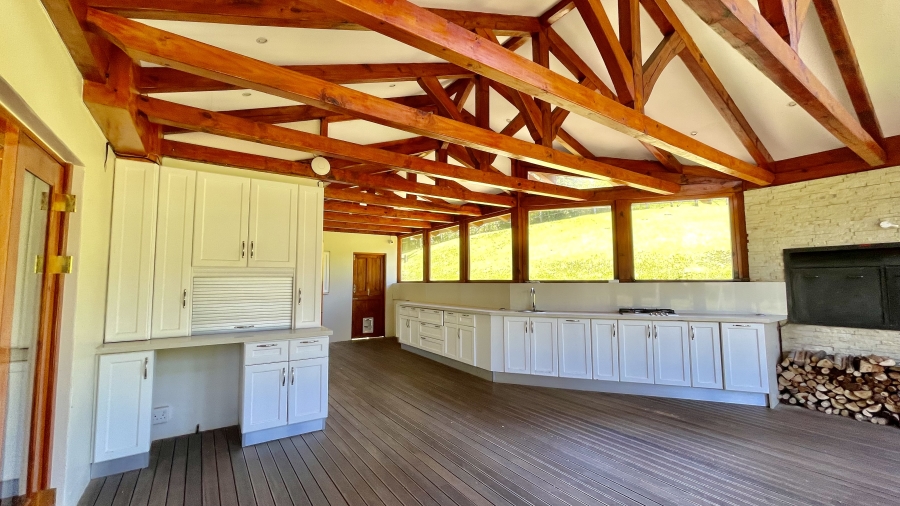 6 Bedroom Property for Sale in Ferncliffe KwaZulu-Natal