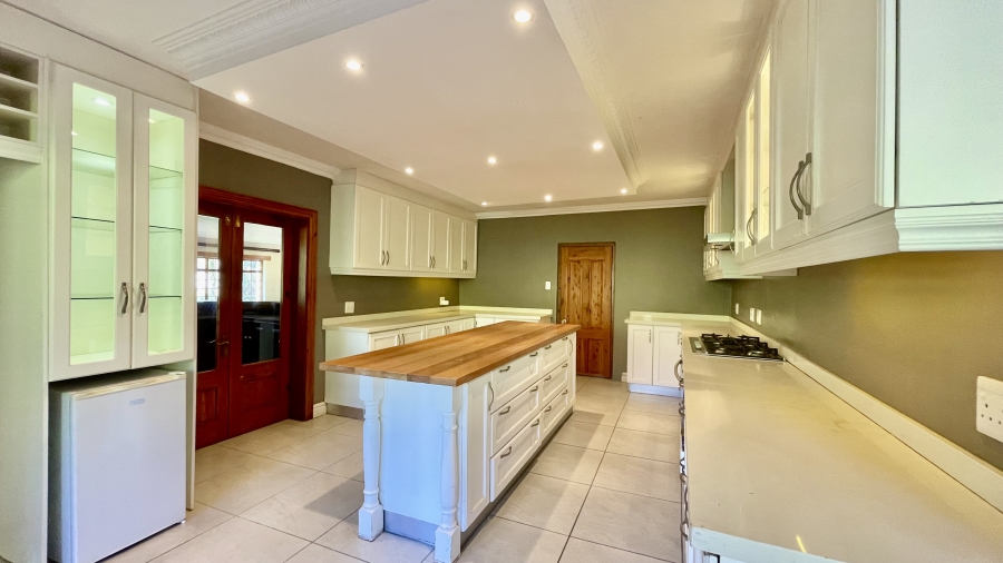 6 Bedroom Property for Sale in Ferncliffe KwaZulu-Natal