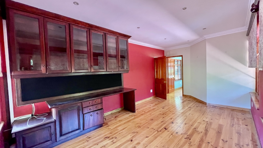 6 Bedroom Property for Sale in Ferncliffe KwaZulu-Natal