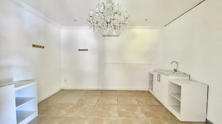 6 Bedroom Property for Sale in Ferncliffe KwaZulu-Natal