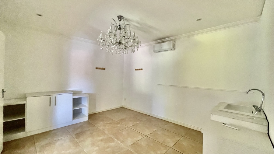 6 Bedroom Property for Sale in Ferncliffe KwaZulu-Natal