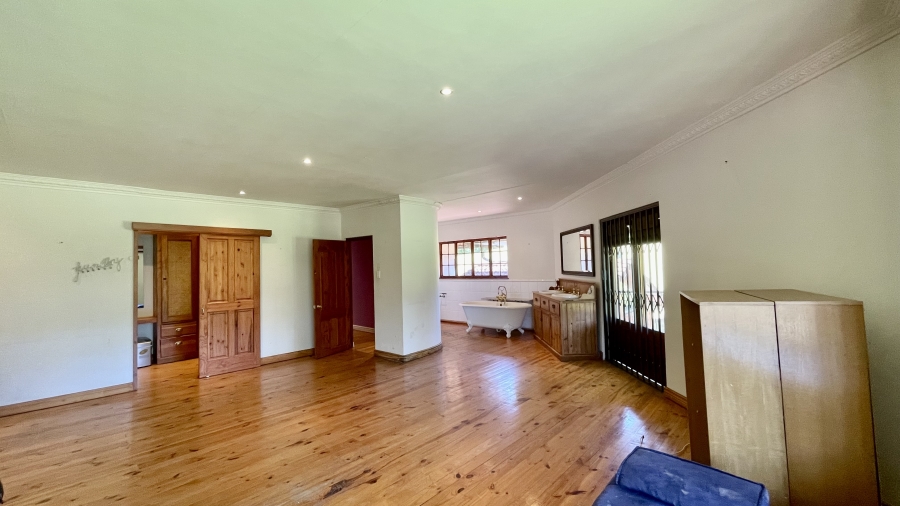 6 Bedroom Property for Sale in Ferncliffe KwaZulu-Natal