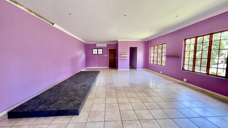 6 Bedroom Property for Sale in Ferncliffe KwaZulu-Natal