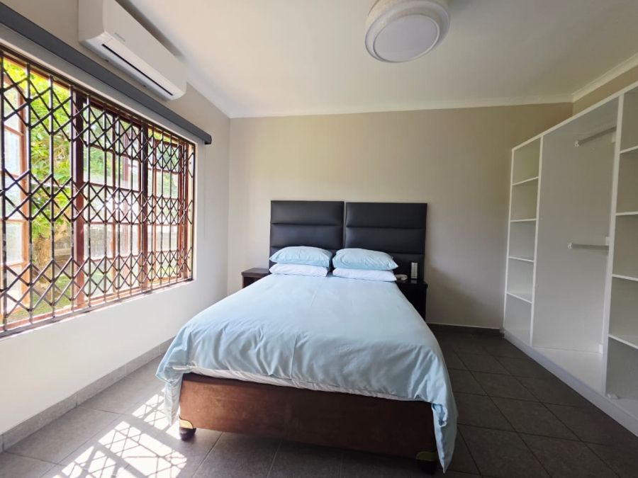 5 Bedroom Property for Sale in Meer En See KwaZulu-Natal