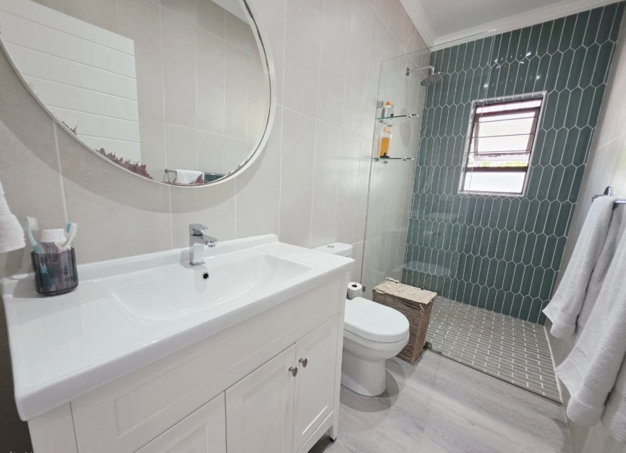 5 Bedroom Property for Sale in Meer En See KwaZulu-Natal