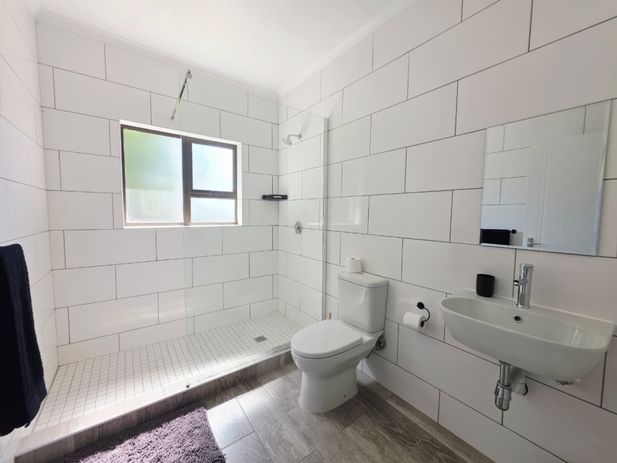 5 Bedroom Property for Sale in Meer En See KwaZulu-Natal