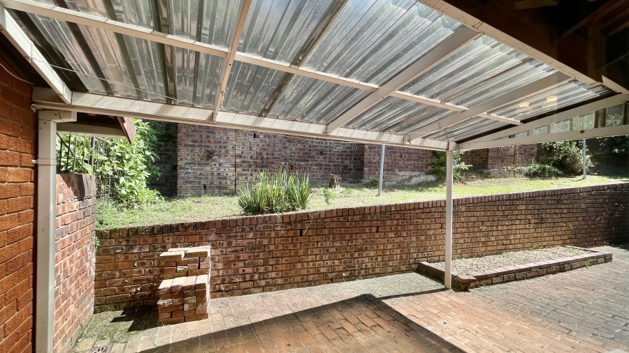 2 Bedroom Property for Sale in Montrose KwaZulu-Natal